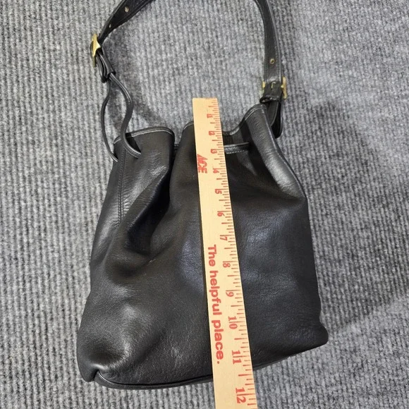 Vintage Coach Purse 9165 Legacy Black Leather Drawstring Bucket Shoulder Bag USA - Picture 7 of 11